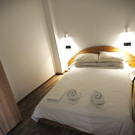 דירות Modern Penthouse סלוניקי מראה חיצוני תמונה