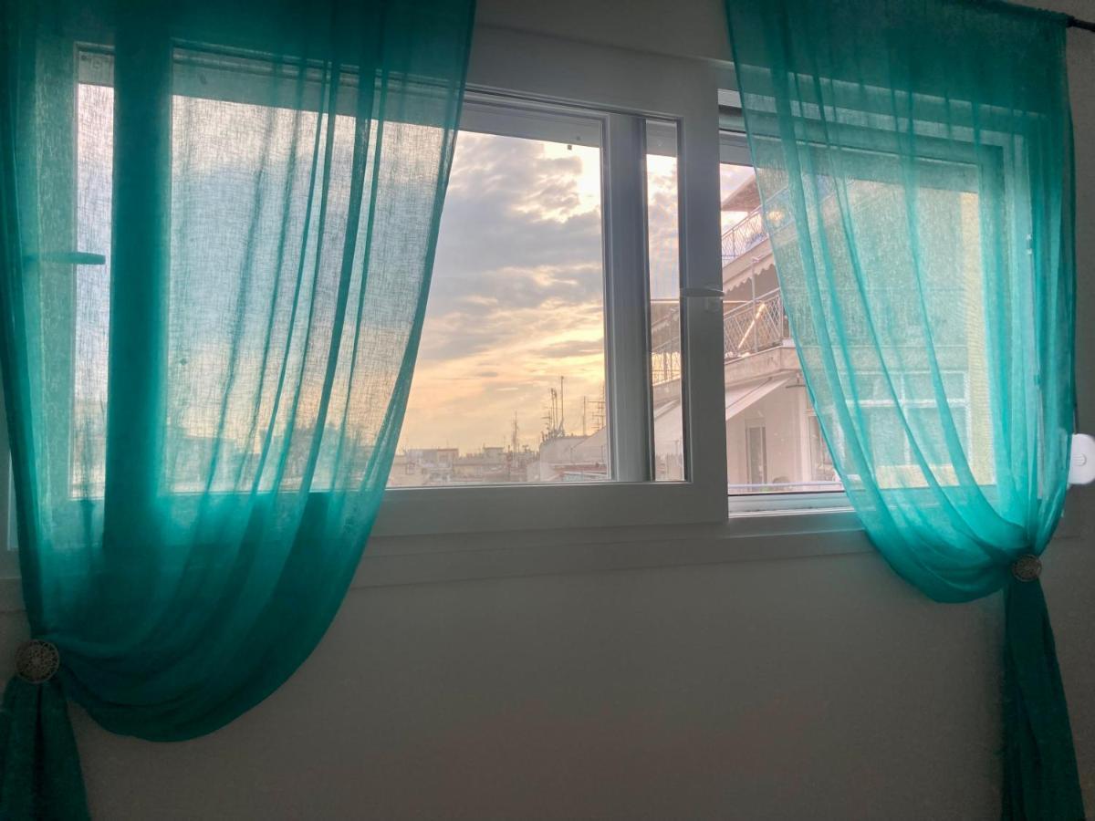 דירות Modern Penthouse סלוניקי מראה חיצוני תמונה